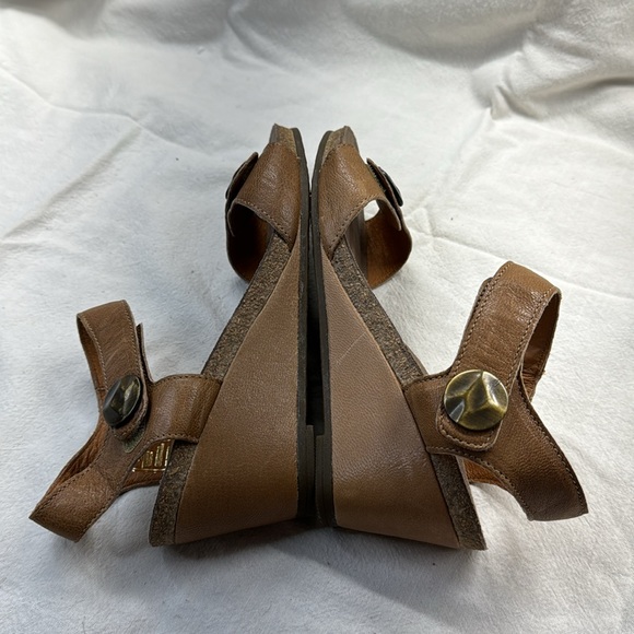 Taos Sandals Sz 39 Excellent Condition - Picture 6 of 7